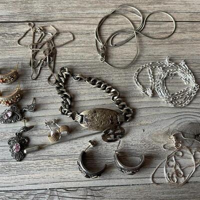 Jewelry Lot J10