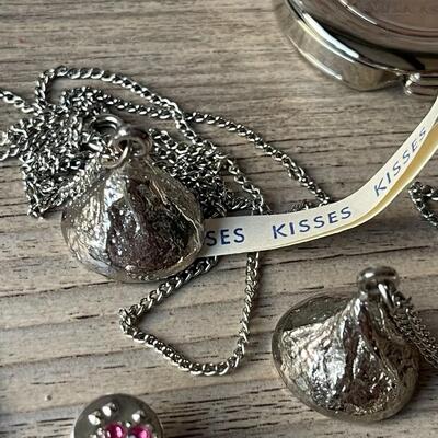 Jewelry Lot J11