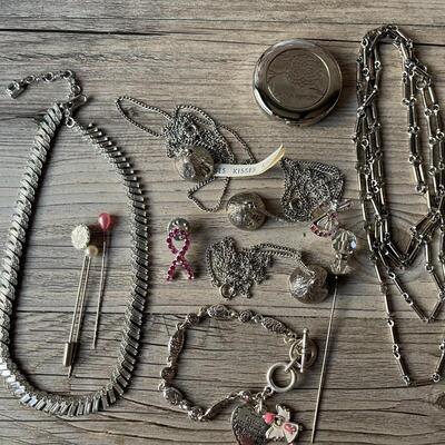 Jewelry Lot J11