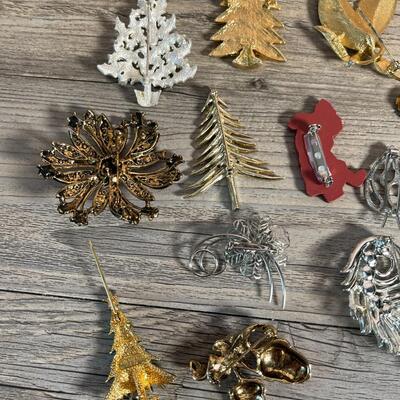 Jewelry Lot J15