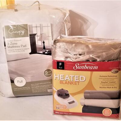 Lot #230  New in Package - Full/Double Heated Blanket and Deluxe Mattress Cover