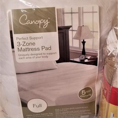 Lot #230  New in Package - Full/Double Heated Blanket and Deluxe Mattress Cover