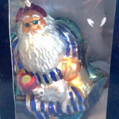 R120 Christopher Radko Christmas ornament Santa with cat in chair