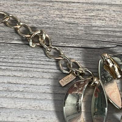 Jewelry Lot J18