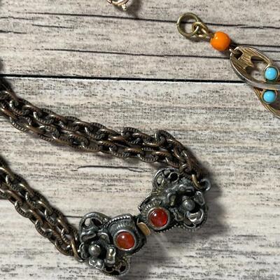Jewelry Lot J18