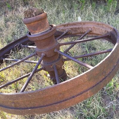 Lot 60: Antique Wagon Wheel #1