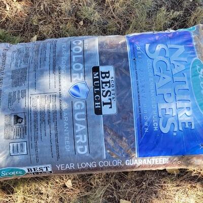 Lot 66: (2) Unused Bags of SCOTT'S Deep Forest Brown Nature Scapres MULCH