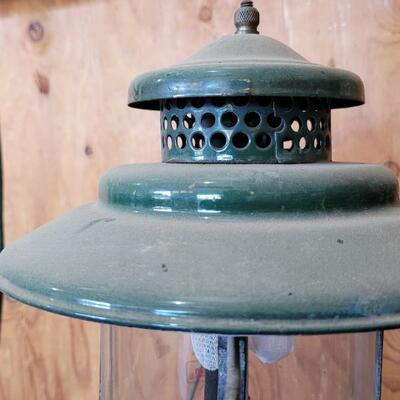 Lot 100: Vintage COLEMAN Lantern w/ Glass Shade