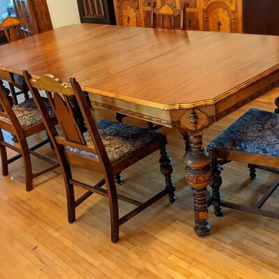 Banderob & Chase Dining Table & 6 Chairs