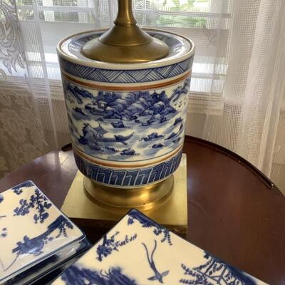 F505 Blue and White Pottery Lamp with Dish Set