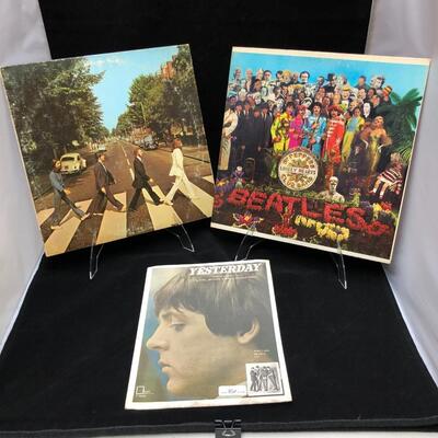 Lot of 3 Beatles Vintage Vinyl Records and Song Book