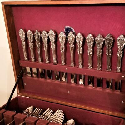 Lot #246  Complete Service for 12 - Oneida "Michaelangelo" Stainless