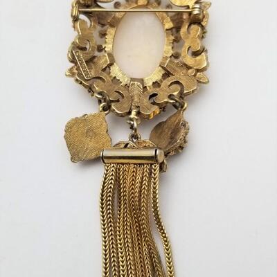 Lot #250  Vintage Carved FLORENZA Cameo Brooch