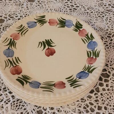 Lot 107: Blue Ridge Handpainted 9" Plates (7) with Cake Server