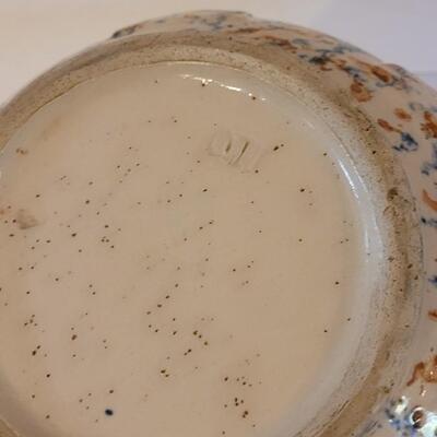 Lot 118: Vintage Redwing Stoneware Spongeware Mixing Bowl