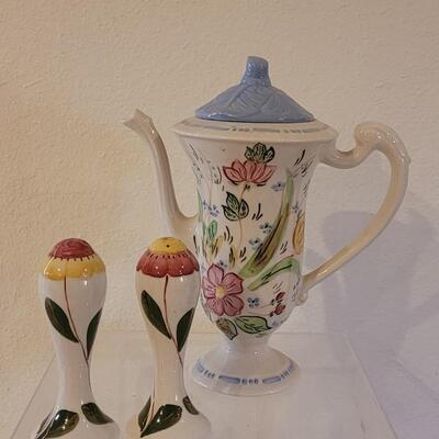 Lot 144: Blue Ridge Pottery Handpainted Teapot & Blossom Top Salt & Pepper Shakers