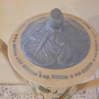 Lot 144: Blue Ridge Pottery Handpainted Teapot & Blossom Top Salt & Pepper Shakers