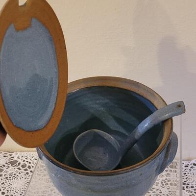 Lot 149: Ceramic Soup Tureen