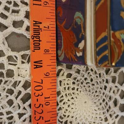 Lot 152: Vintage Neiman Marcus Porcelain Box