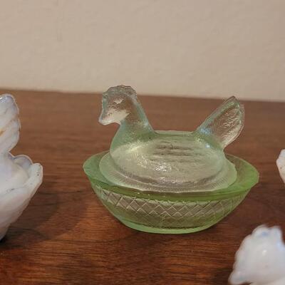 Lot 156: Vintage Miniature Covered Hen Dishes and 1 Rabbit Covered Dish