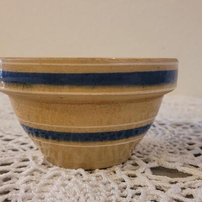 Lot 164: (3) Vintage Stoneware Bowls
