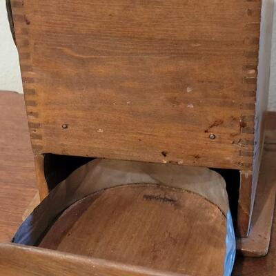 Lot 172: Antique Coffee Grinder with Ornate Handle & Crank