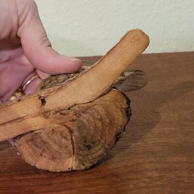 Lot 174: Handcarved Wood Birds Sculpture