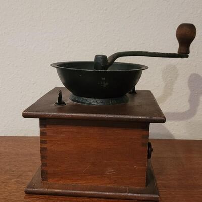 Lot 175: Antique Coffee Grinder