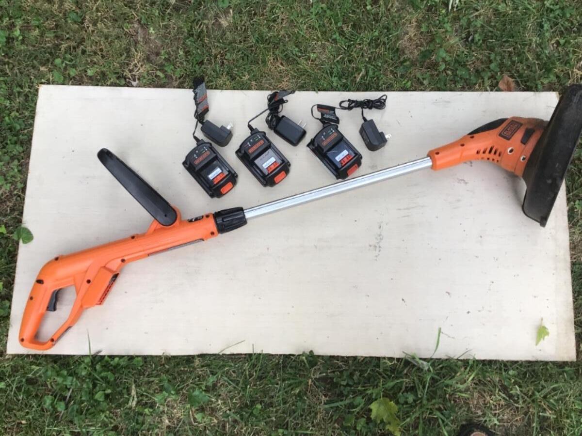 O808 Black &Decker Cordless Electric Weed Wacker