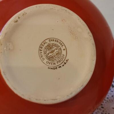 Lot 180: Vintage Universal Cambridge Red & Cream Pitchers