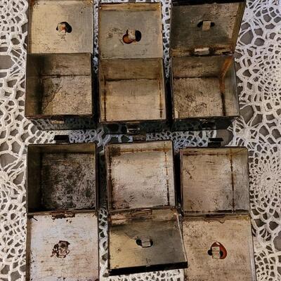 Lot 182: Antique Victorian Traveling Tin Spice Box Set