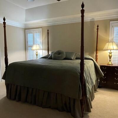 Statton king four poster bed. Includes the mattress and the canopy