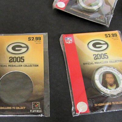 Green Bay Packers 2005 Official Medallion Collection With 22 Medallions