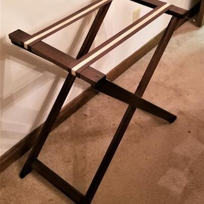 Lot #254  Bombay Company Butlers Table/Bar with lift off tray