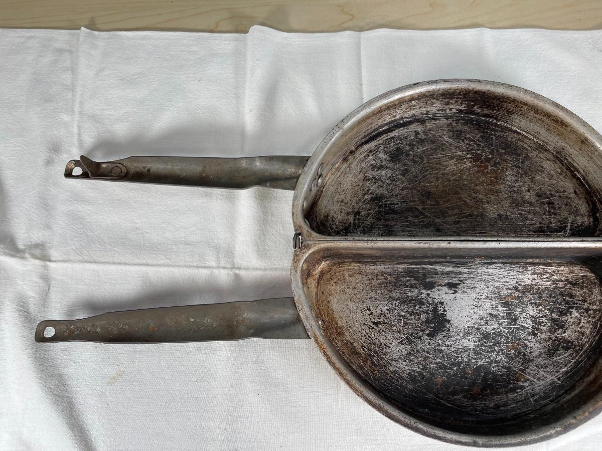 Wear ever 138 twosided omelet pan