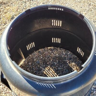 Lot 187: Black Twist Tight Compost Bin