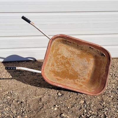 Lot 190: Vintage Metal Wheelbarrow Farm Garden