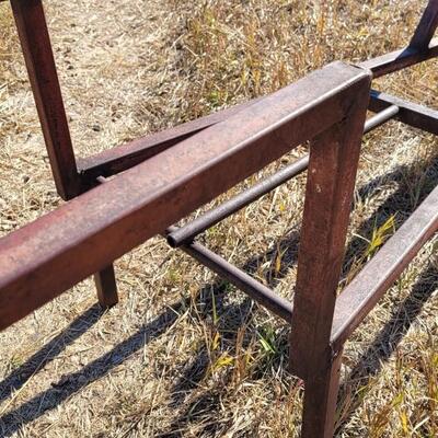 Lot 196: Vintage Metal Loading Dolly Wheelbarrow
