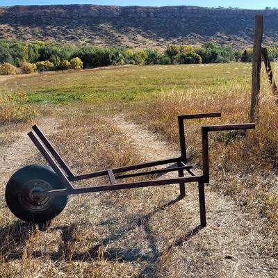 Lot 196: Vintage Metal Loading Dolly Wheelbarrow