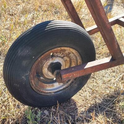 Lot 196: Vintage Metal Loading Dolly Wheelbarrow
