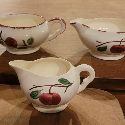 Lot 202: Blue Ridge Pottery Handpainted Crab Apple Large Dish Set
