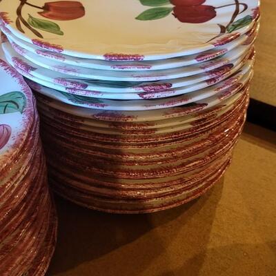 Lot 202: Blue Ridge Pottery Handpainted Crab Apple Large Dish Set