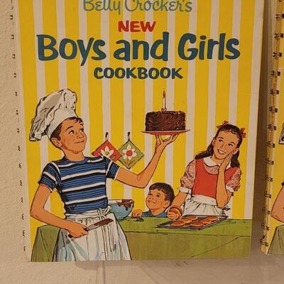 Lot 207: Vintage Betty Crocker Cook Books