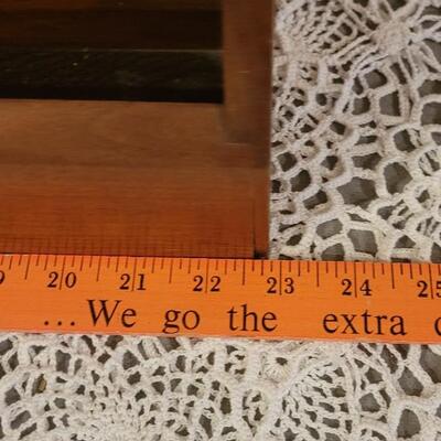 Lot 212: Antique Primitive 22.75" Wool Tool Box