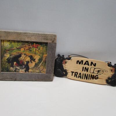Black Bear Picture & Wooden Sign