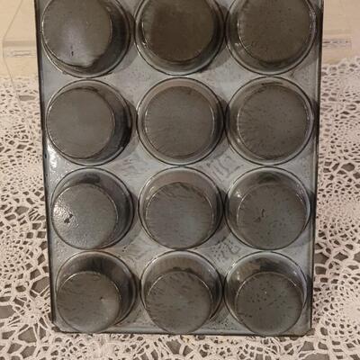 Lot 223: Antique Enamelware Muffin Pan, Ladel and Small Rectangle Pan
