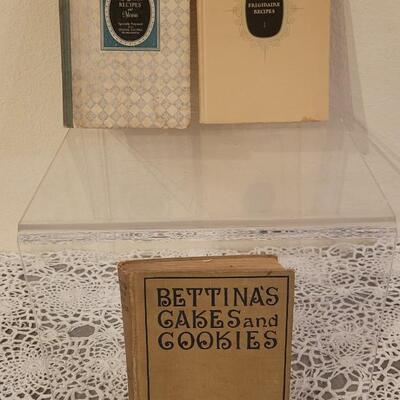 Lot 224: 1920's Cook Books (3)