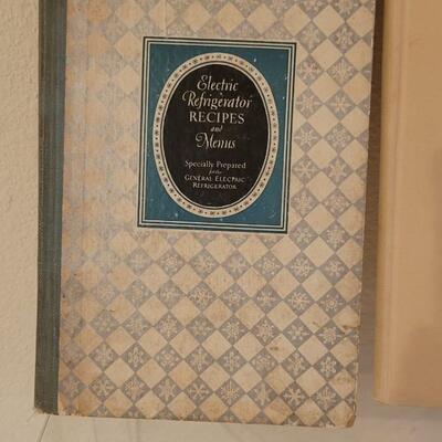 Lot 224: 1920's Cook Books (3)