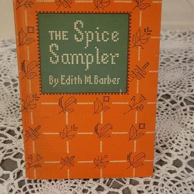 Lot 225: 1950 The Spice Sampler Cook Book (with some Samples still attached) and 1950 Roswell Woman's Club Cook Book