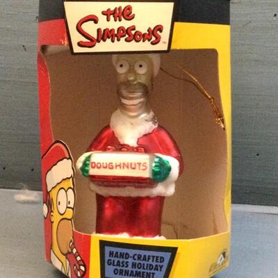 R 133.  . the Simpsons Homer with Donuts ornament